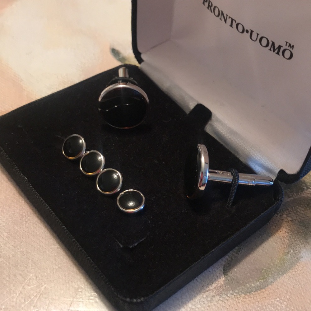 Pronto Uomo Cuff Links And Studs - image 3